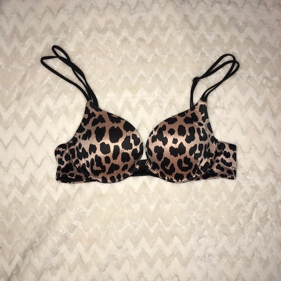 Victoria Secret Very Sexy Push Up Bra 32 A - Picture 1 of 5